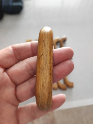 Tiradores de madera (14 unidades)