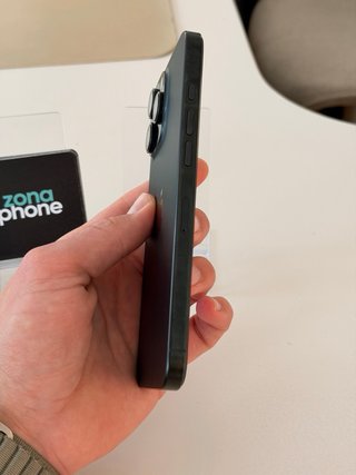 iPhone 16 Pro Max 256GB Nero | 2 Anni Di Garanzia