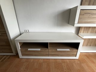 Muebles de salón modernos, en total 4 muebles