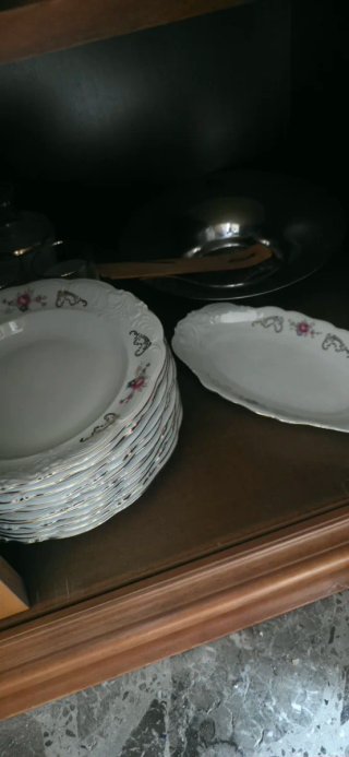 Servizio piatti ceramica decorato oro da  12
