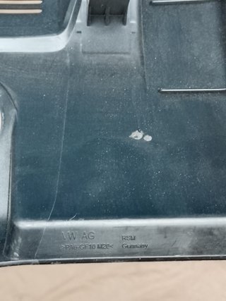 TAPA DE MOTOR AUDI A3 (8P)