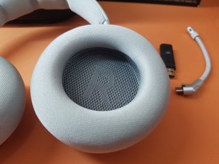 Auriculares Gaming Corsair Virtuoso MAX Inalámbric