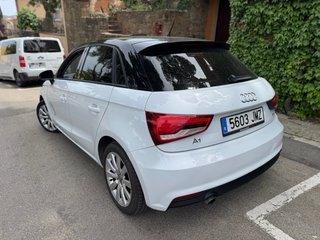 Audi A1 SPORTBACK 2016PEGATINA C POCOS KMS OCASION