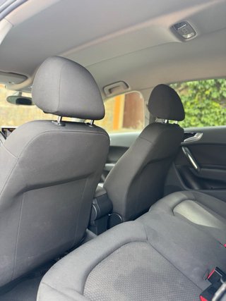 Audi A1 SPORTBACK 2016PEGATINA C POCOS KMS OCASION