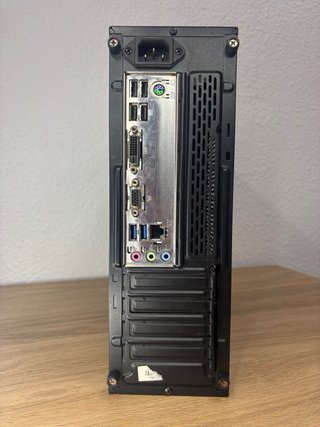 Torre PC Negra TooQ (PARA PIEZAS)