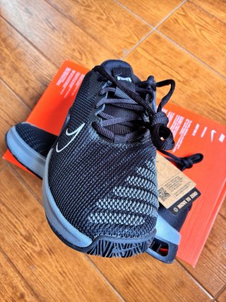 Zapatillas Nike Metcon Negras y Grises