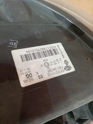 Faro Derecho Renault Máster 2010