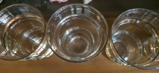 Set Bicchieri e Caraffa Oro Trasparente