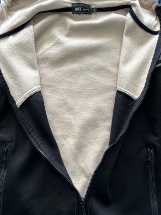 Chaqueta - Nike Tech