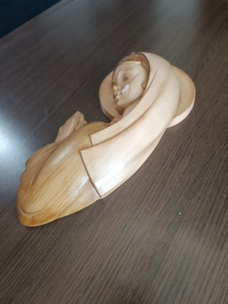 Escultura Joven Virgen Rezando Colgante Vintage