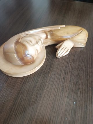 Escultura Joven Virgen Rezando Colgante Vintage