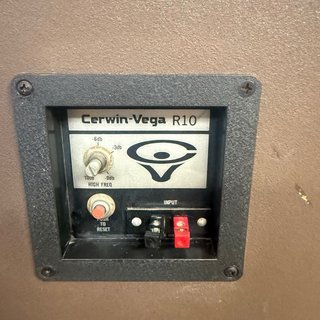 Pareja Altavoces Cerwin Vega R10