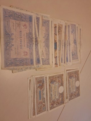 Billetes Franceses Antiguos (1000 y 100 Francos)