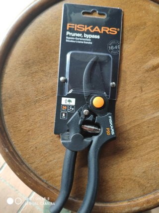 Forbici per potatura Fiskars P90 bypass
