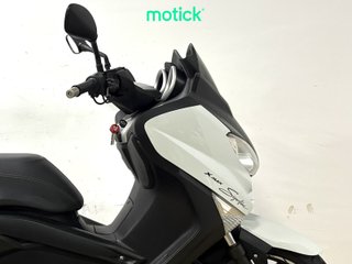 YAMAHA XMAX 250