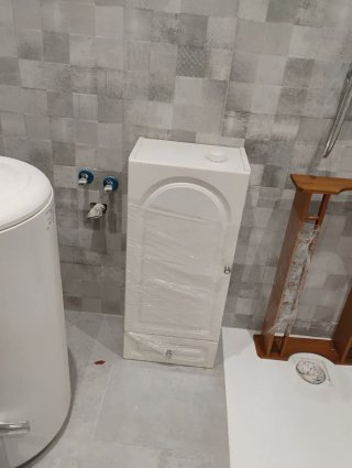 Armario baño blanco