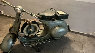 Vespa 125N manillar de tubo 2a generacion