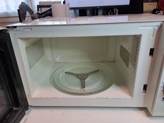 Microondas Orbegozo Blanco