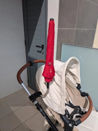 Saco, colchoneta y sombrilla Jané