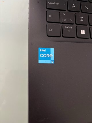 Portátil Asus Vivobook Nero usato 3 volte