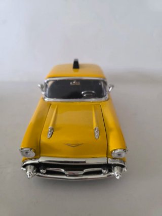 Deadpool 1957 Chevy Bel Air 1:24