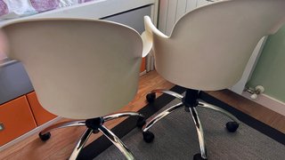 Sillas de plástico blancas GOGO