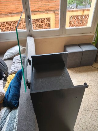 Mueble expositor negro