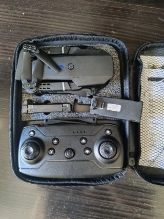 Dron E88 Negro/Gris