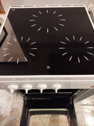 Vitrocerámica y Horno Corberó