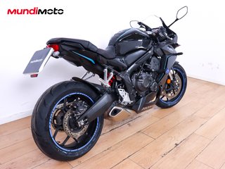 HONDA CBR 650 R