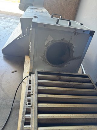 Campana extractora industrial 2m + motor