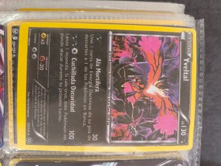 Yveltal tipo oscuro(no original)