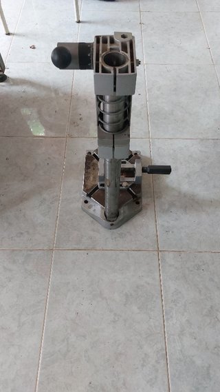 SOPORTE DE COLUMNA PARA TALADRO WOLFCRAFT