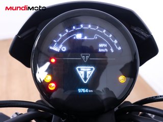 TRIUMPH TRIDENT 660
