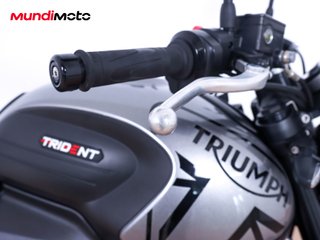 TRIUMPH TRIDENT 660