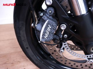 TRIUMPH TRIDENT 660