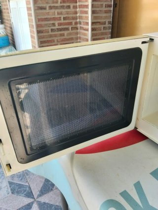 Microondas en buen estado Marca teka digital