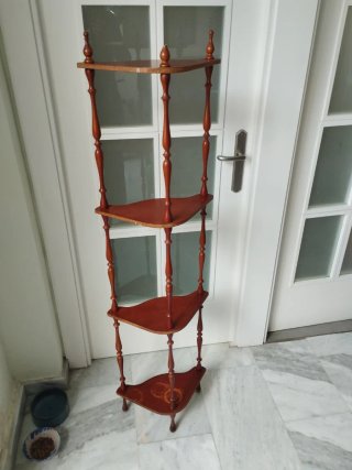 Estantería rinconera de madera vintage