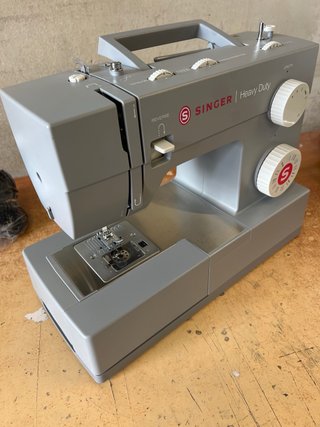 Singer 4423
