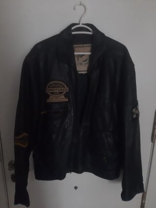 Chaqueta de cuero AMI negra