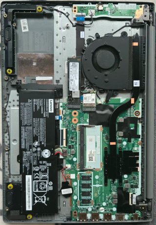 Lenovo IdeaPad 3 Plata