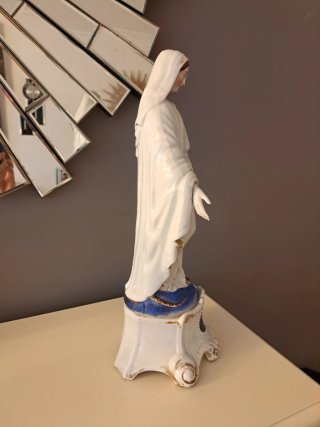 Figura antigua "Virgen Milagrosa" en porcelana