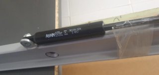 Cama abatible horizontal con armario