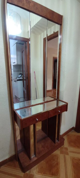 Entradita con espejo y 2 cajones