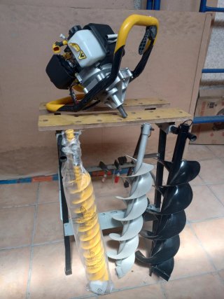 Ahoyadora Garland 932 SG con 3 barrenas