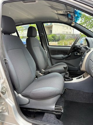 Tata Indica 2007