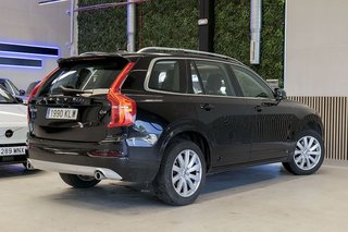 Volvo XC90   2.0 D4 Momentum Auto