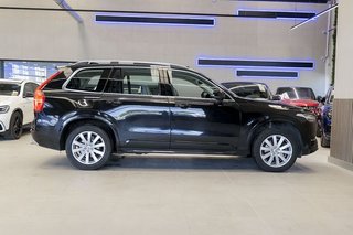 Volvo XC90   2.0 D4 Momentum Auto