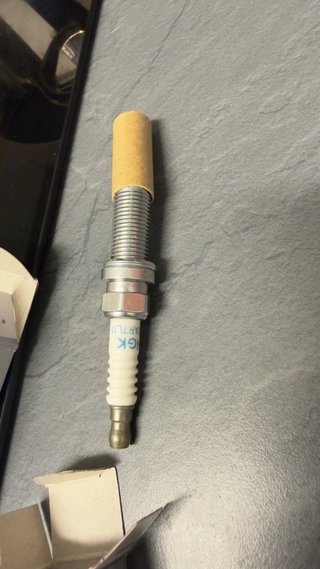 Bujía NGK Laser Iridium Premium