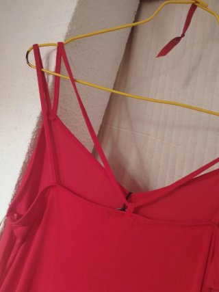 Vestido rojo largo tirantes verano